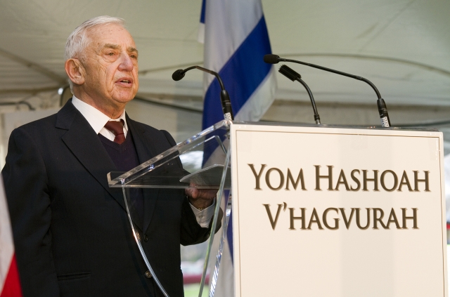 Yom Hashoah Commemoration 2011